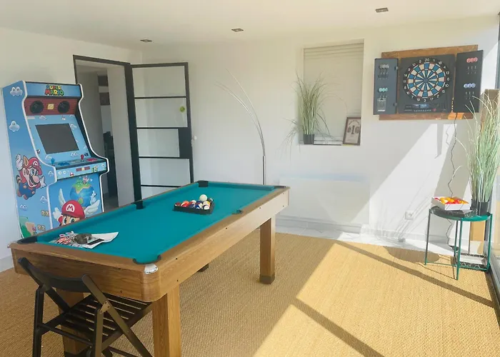別荘 Borne Arcade, Billard, Flechettes & Sauna 6pers